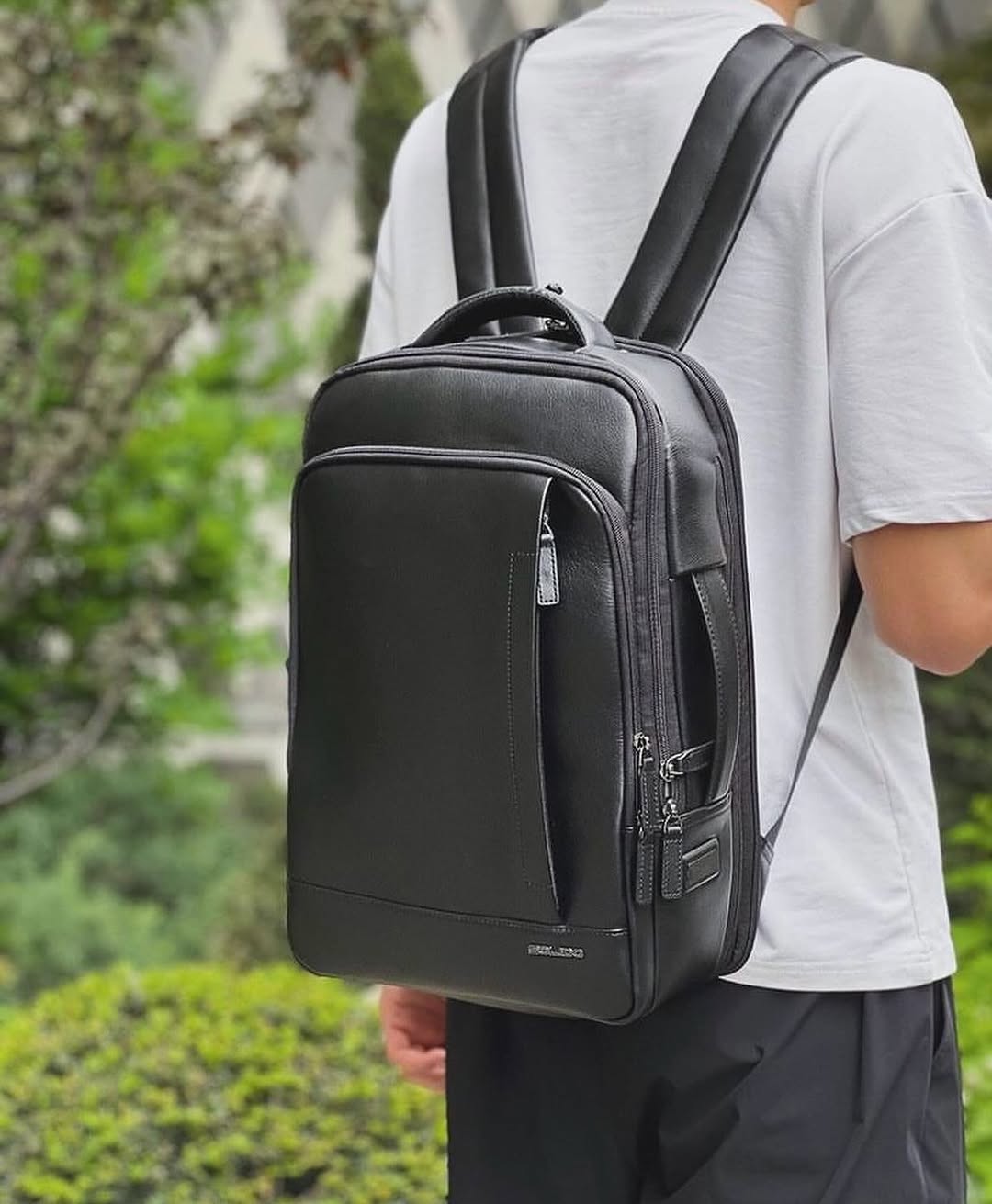 LeatherTech – Eleganter Rucksack aus Leder für deinen Laptop